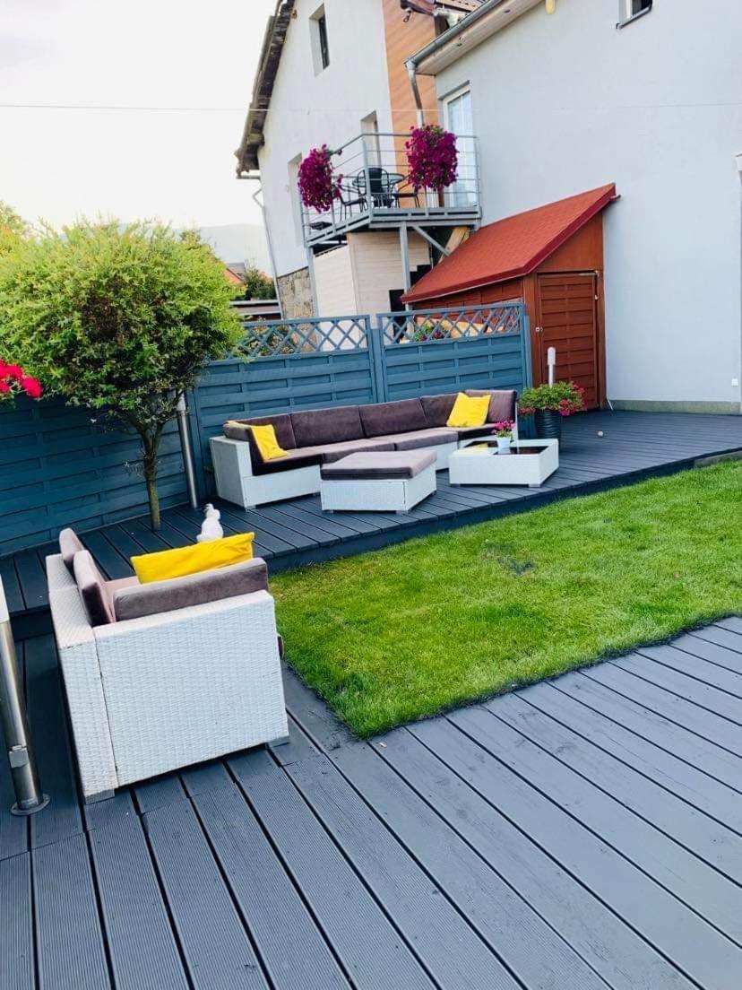 Apartment Admarmal *