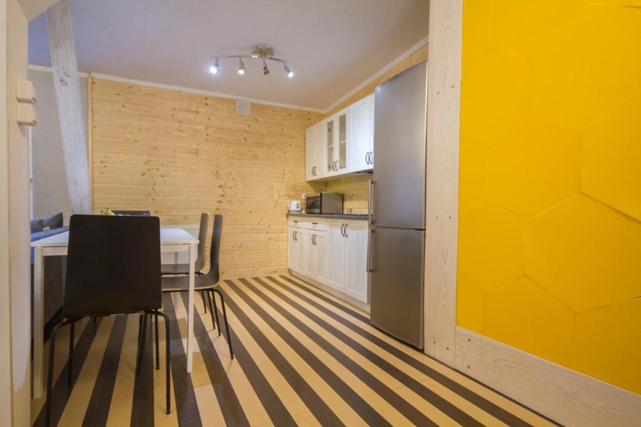 Apartment Admarmal